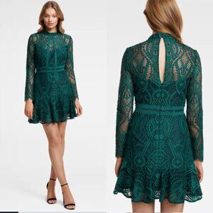 Elegant Green Lace Dress